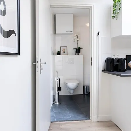 Family-friendly With Garden & Parking