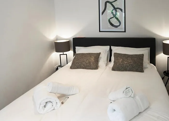 Private Design W Garden&parking Vakantiehuis