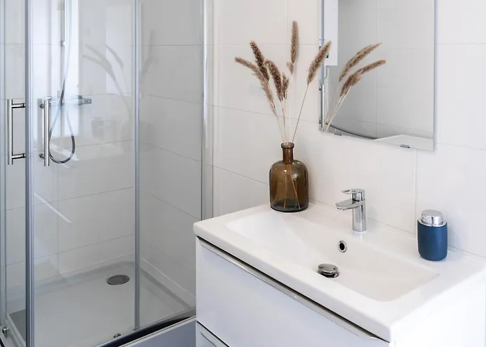 Private Design W Garden&parking Vakantiehuis