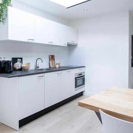 Child-friendly With Equipped Kitchen, Gerard * Eindhoven