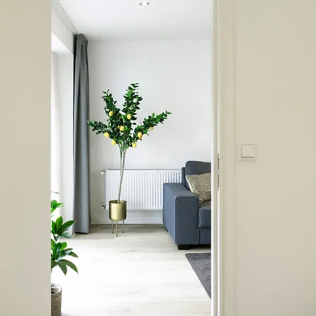 Child-friendly With Equipped Kitchen, Gerard Holiday home