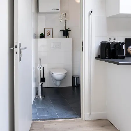 Private Design W Garden & Parking Feriehus *