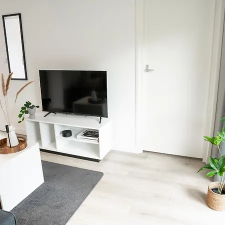 Private Design W Garden & Parking アイントホーフェン