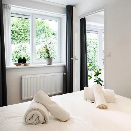 Private Design W Garden & Parking Feriehus Eindhoven