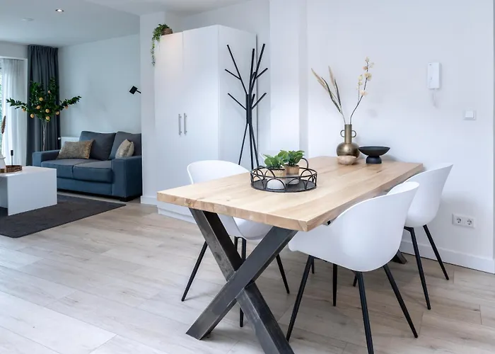 Σπίτι διακοπών Private Design W Garden & Parking *